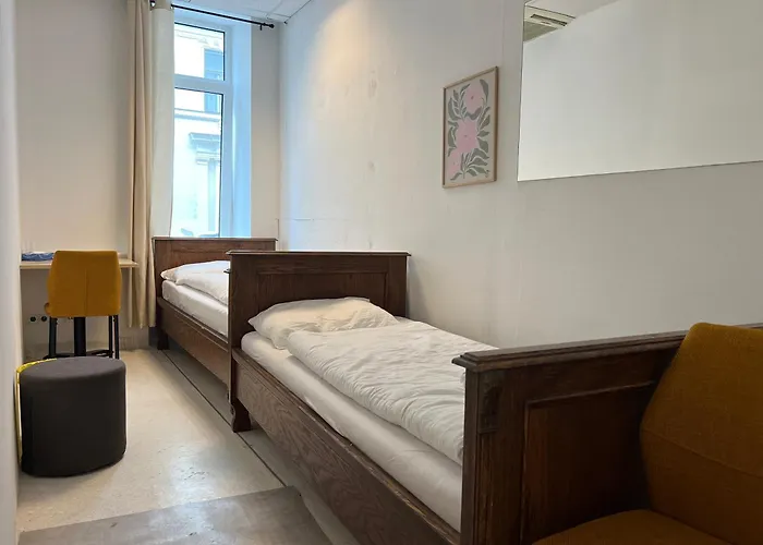 Urban Klimschgasse Comfortable Near Center Viyana