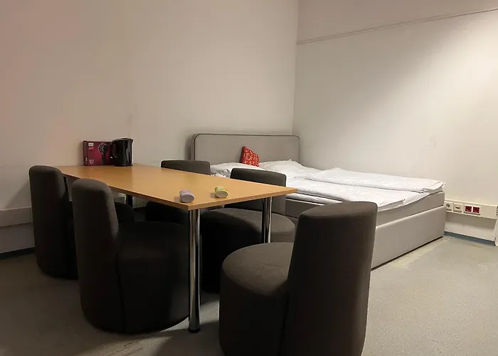 Otel Urban Klimschgasse Comfortable Near Center
